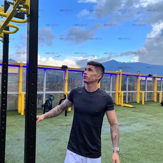FOTOS DE CHICO JOVEN 100% REAL Y DISPONIBLE PARA CONOCERNOS Y PASAR UN BUEN RATO