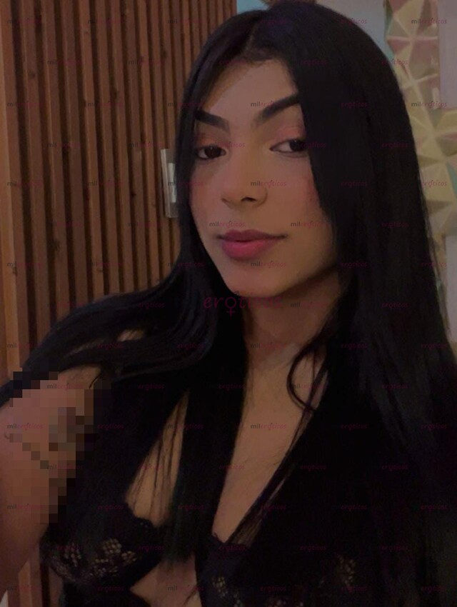 FOTOS DE EMMA MORENA EXÓTICA PARA COMPLACERTE Y DARTE MUCHO PLACER