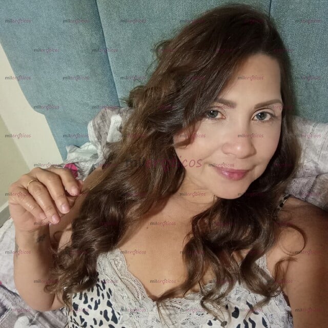 FOTOS DE HOLA SOY LA DIVINA PATY TU FANTASÍA MAS SEXUAL QUE PUEDAS TENER