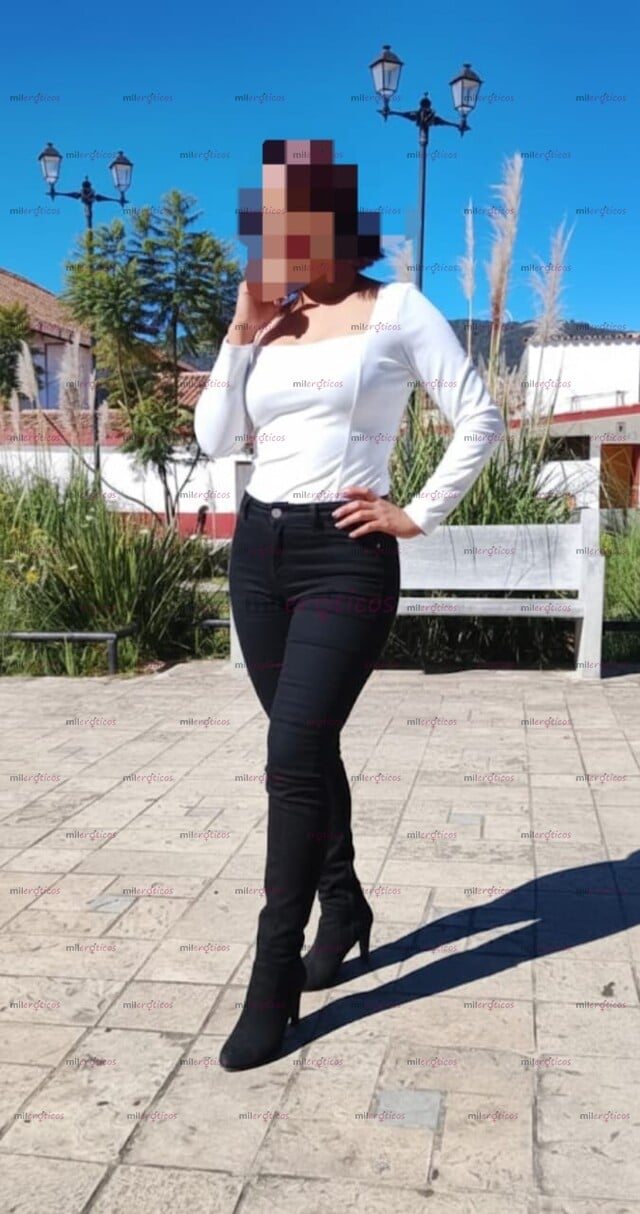 FOTOS DE MAJO CHICA NUEVA EN EL PLACER SEXUAL HERMOSO CUERPO PARA COMPLACERTE RICO