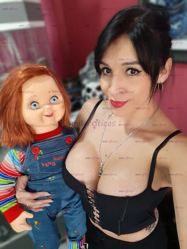 FOTOS DE HOLA NI AMOR , ELIZABETH. LA PELINEGRA MAS RICA Y CARIÑOSA PARA TI Y EN TU CIUD