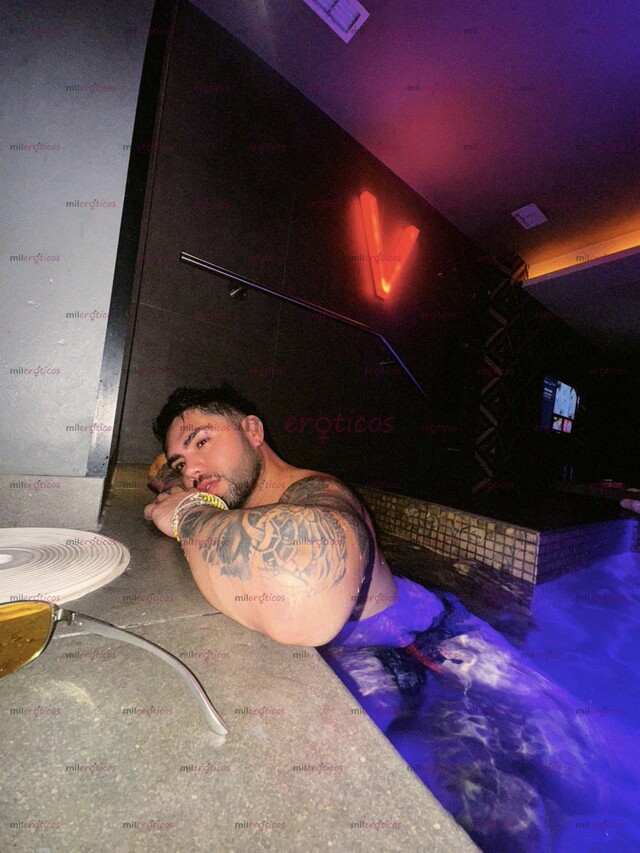 FOTOS DE GUAPO, CALIENTE, FIESTERO, TATUADO , MUY COMPLACIENTE Y ABIERTO A TUS PROPUESTAS