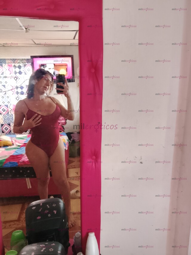 FOTOS DE EXQUISITA MUÑECA TRAN FEMENINA COMPLACIENTE
