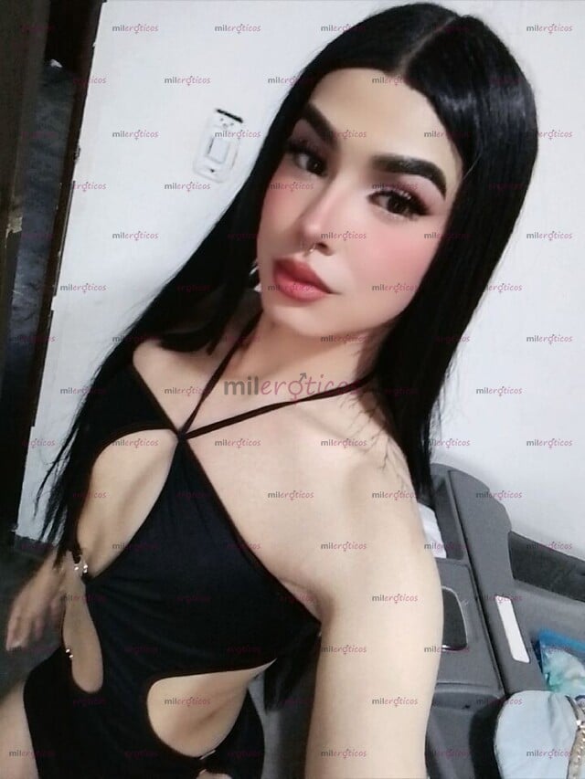 FOTOS DE CHICA TRANS JOVEN VIP EN TU SITIO DISPUESTA A PASARLA SÚPER RICO Y CUMPLIR TODAS