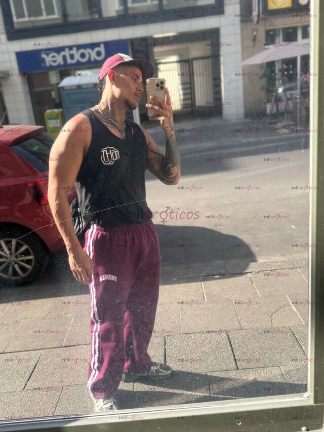 FOTOS DE DISFRUTA DE UN MACHO COLOMBIANO VERGON DISCRETO