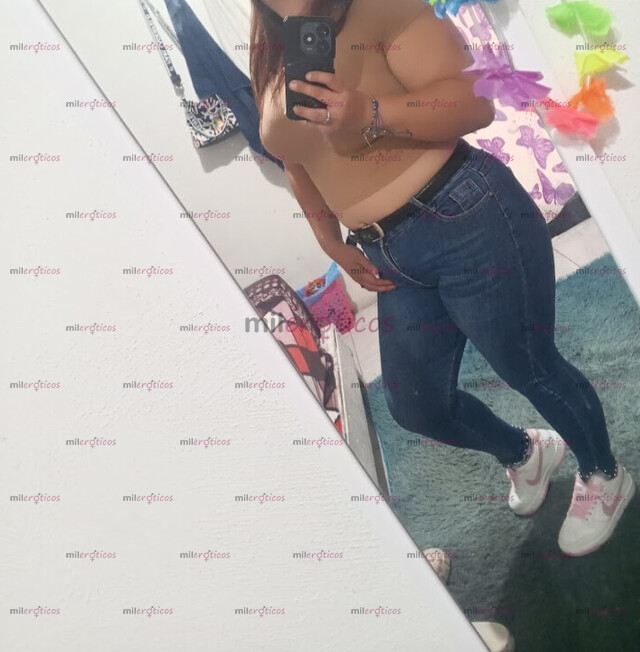 FOTOS DE SOY UNA CHICA QUE ME GUSTA QUE ME COMPLAZCAN ME CONCIENTAN CON REGALOS Y QUE ME