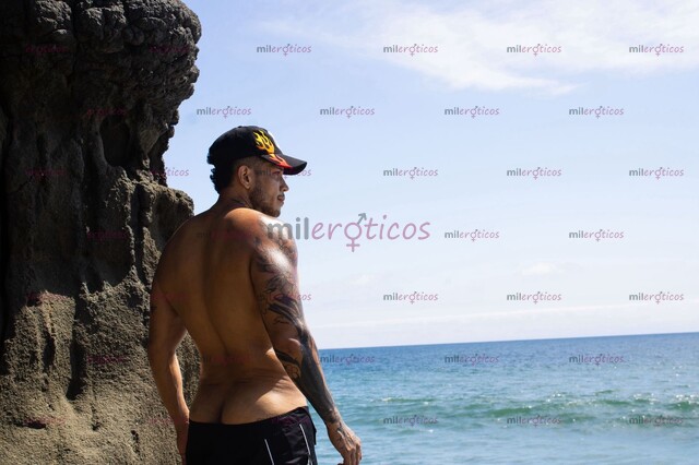 FOTOS DE DISFRUTA DE UN MACHO COLOMBIANO VERGON DISCRETO