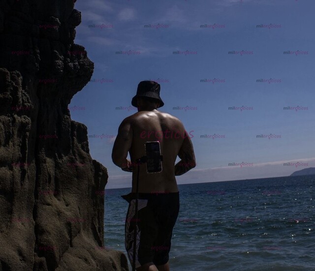 FOTOS DE DISFRUTA DE UN MACHO COLOMBIANO VERGON DISCRETO