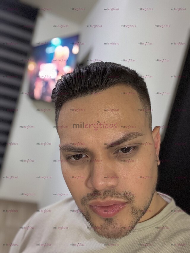 FOTOS DE MACHO ACTIVO SÚPER MORBOSO Y DOMINANTE ESCORT VIP