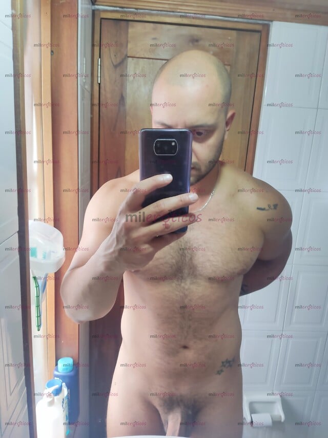 FOTOS DE HOMBRE VERSÁTIL, VERGÓN, APUESTO Y DIVERTIDO.....