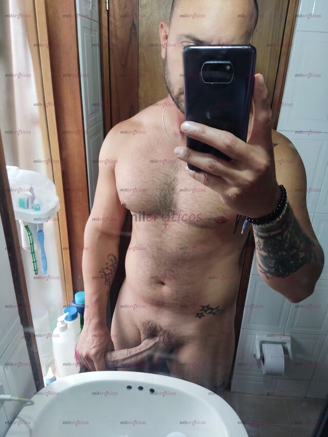 FOTOS DE HOMBRE VERSÁTIL, VERGÓN, APUESTO Y DIVERTIDO.....