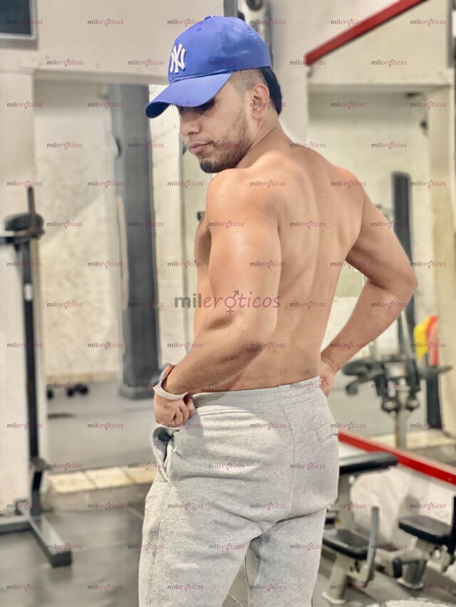 FOTOS DE HOLA SOY ALEJANDRO VAMOS A PASARLA MUY RICO