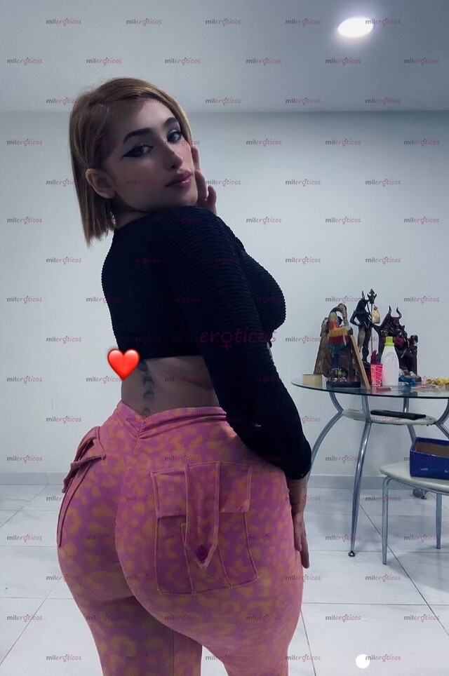 FOTOS DE AZUL RUBALCABA SCORT CACHONDA TATUADA Y CULONA