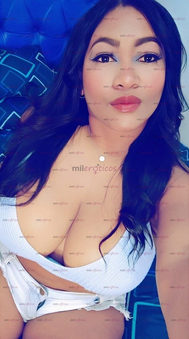 FOTOS DE HERMOSA MORENA VOLUPTUOSA. LISTA PARA COMPLACERTE