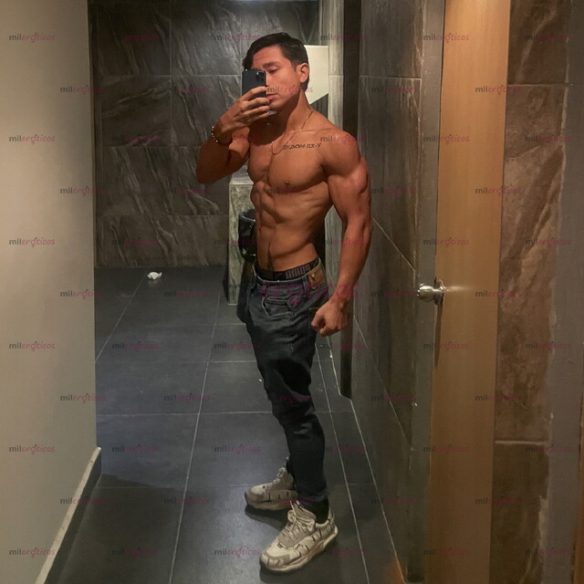 FOTOS DE GIGOLO DE HOMBRES Y MUJERES, TENGO 25 AÑOS