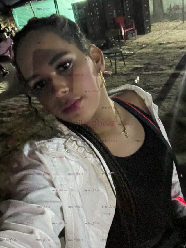 FOTOS DE LUISA UNA CHICA TRANS UNIVERSITARIA CON 22 AÑO,UNA SÚPER COLA GRANDE CON CITAS .