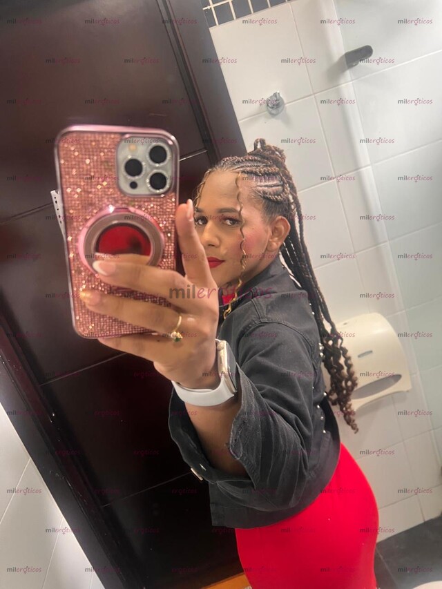 FOTOS DE LUISA UNA CHICA TRANS UNIVERSITARIA CON 22 AÑO,UNA SÚPER COLA GRANDE CON CITAS .