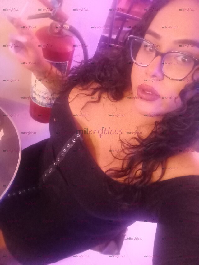 FOTOS DE NENA TRANS INTER CURVY BBW CON UN BUEN CARAMELO, CULONA Y TETONA
