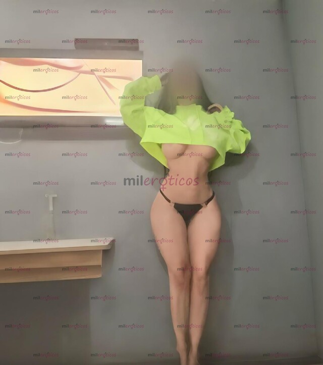 FOTOS DE CUERPO ESCULTURAL INSACIABLE Y APRETADITA RICA