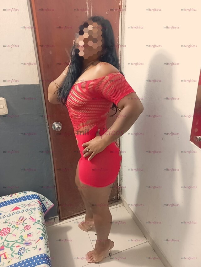 FOTOS DE VANESA CHICA DE 25 AÑOS SEXI DESCOMPLICADA