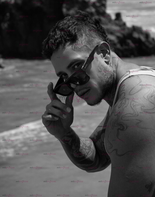 FOTOS DE COLOMBIANO DISCRETO MACHIN DISPONIBLE PARA TI