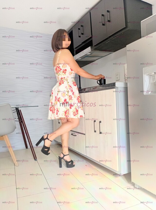 FOTOS DE SOFIA NIÑA SUPER CHIC CERO VULGAR SIN PRISAS ENTRO SIN PROBLEMA A HOTELES VIP