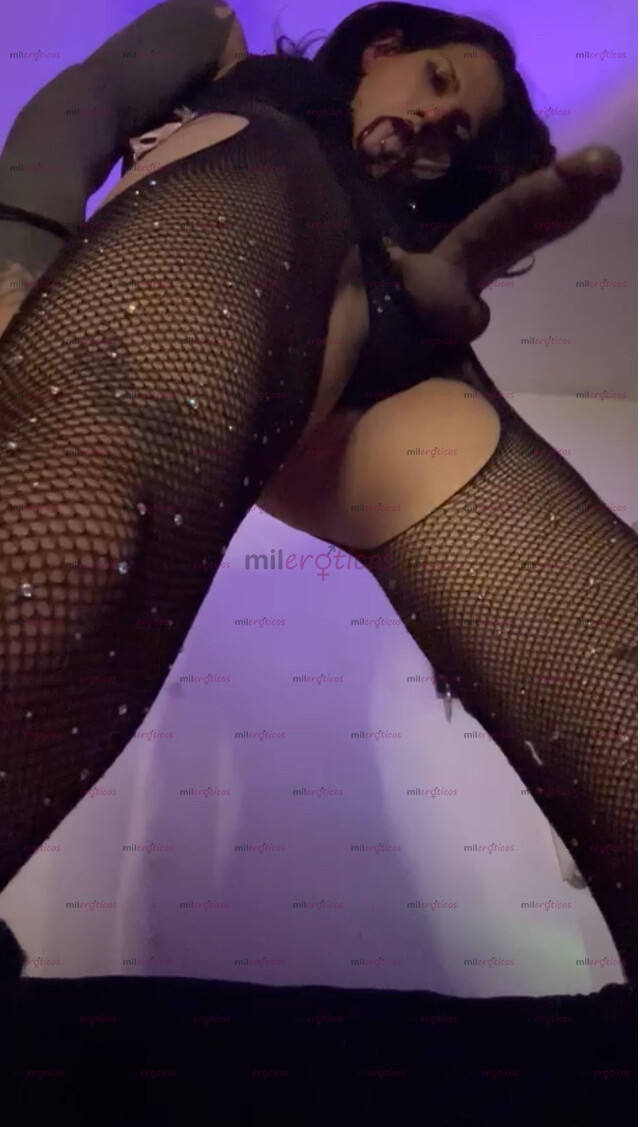 FOTOS DE NINFÓMANA!! INTER, DOTADA PARA DETONARTE Y APRETADA PARA EXPRIMIRTE