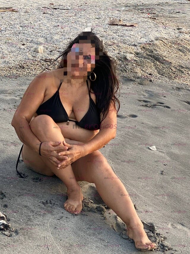 FOTOS DE VETERANA MULTIORGÁSMICA HOTWIFE TRÍOS BESOS CARICIAS MASTURBACIÓN ORAL VAGINAL