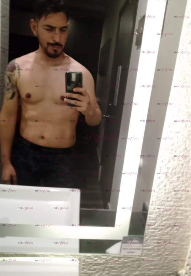 FOTOS DE BISEXUAL MORBOSO&LECHERO HABLAME PASEMOSLO RICO CUMPLIENDO TUS FETICHES