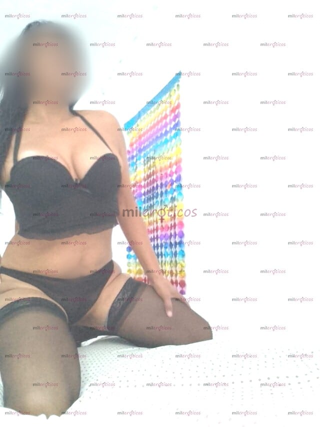 FOTOS DE YADIRA EN MÍ CASA SEXY CACHONDA SABROSA ME PUEDES SABOREAR CON TU LENGUA
