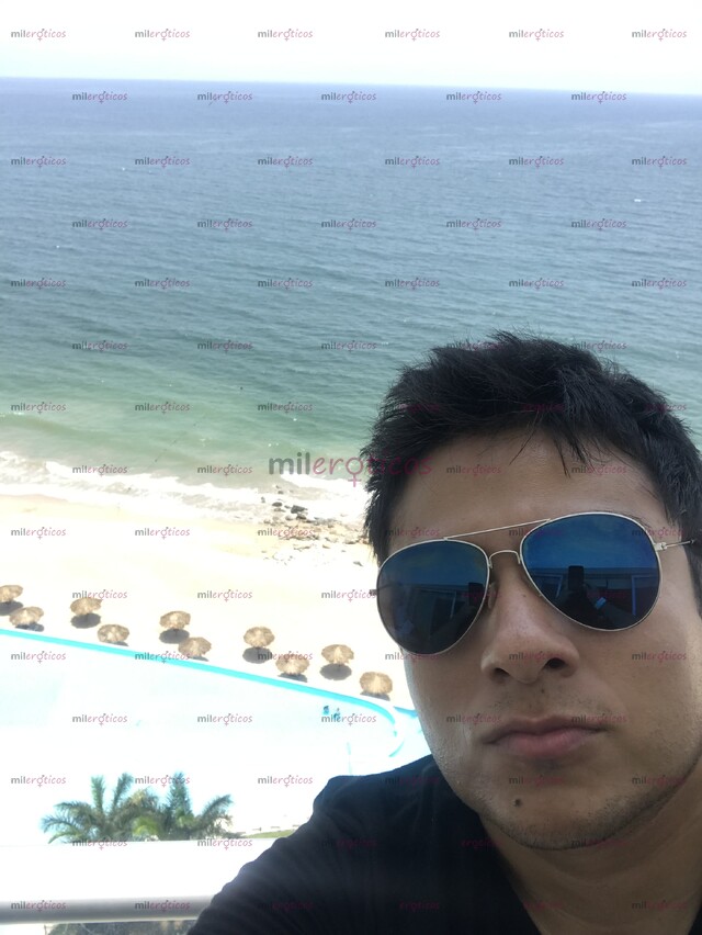 FOTOS DE CHICO TIERNO QUE TE DARA MASAJE EROTICO Y MAS .