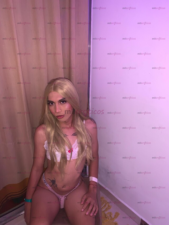 FOTOS DE DISPONIBLE COSTEÑA FLACA SEXY DE 18 AÑITOS DISPUESTA A TI