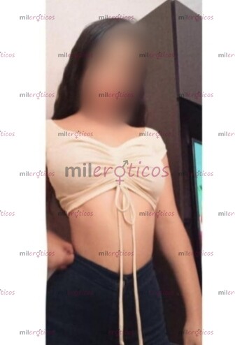 FOTOS DE LARIS TU NENI JUGUETONA Y CARISMÁTICA DISFRUTA CADA RINCÓN DE MI CUERPO Y COGEME