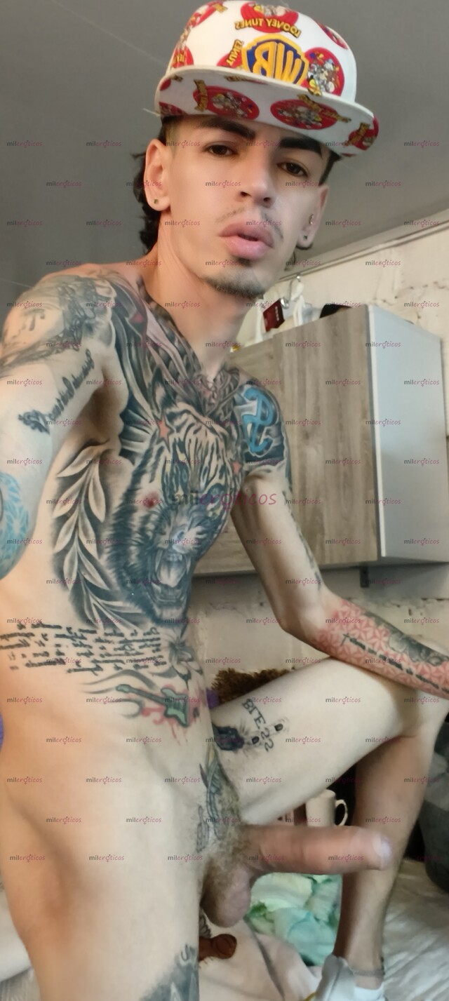 FOTOS DE FLACO ACTIVO MORBOSO BLANCO TATUADO MACHITO