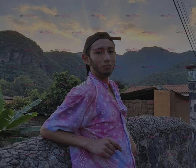 FOTOS DE HEY! SOY DERECK, FETICHISTA Y AMANTE DE PASAR EL RATO AMENO Y SENSUAL