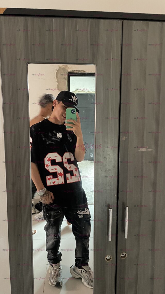 FOTOS DE CHICO SEXY DISPONIBLE RESERVA TU SERVICIO AL NÚMERO DE MI WSP 3229720716