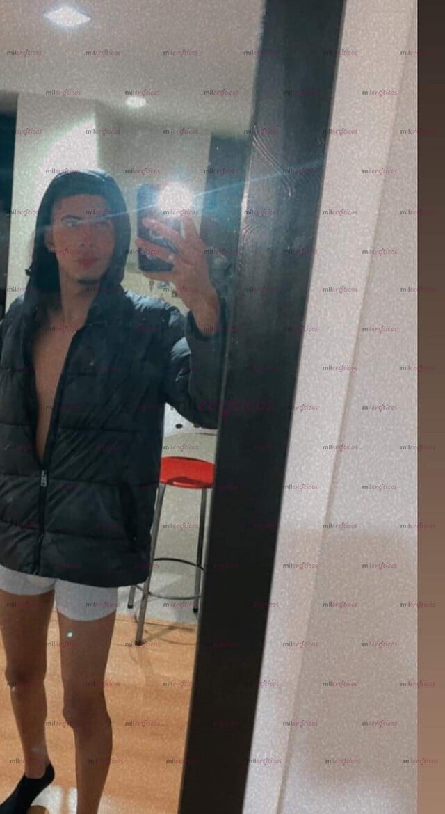 FOTOS DE VERGON,DELGADO ,TATUADO ,DISPUESTO A CULIAR DURO Y SIN LIMITES EN CHIA