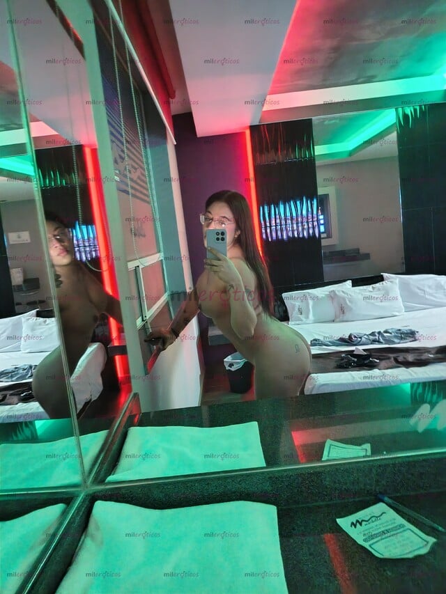 FOTOS DE NENA SUMISA, DISPUESTA A COMPLACERTE EN TODO