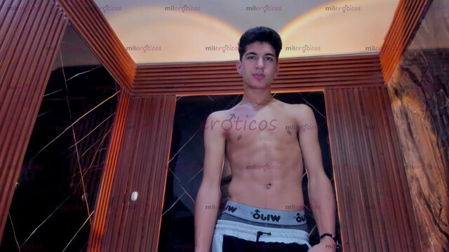 FOTOS DE CHICO ACTIVO , JOVEN CALIENTE Y MORBOSO Y JUGUETÓN