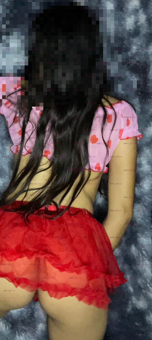 FOTOS DE MORENITA , CHAPARRITA , CON TATUAJES , 25AÑOS ,