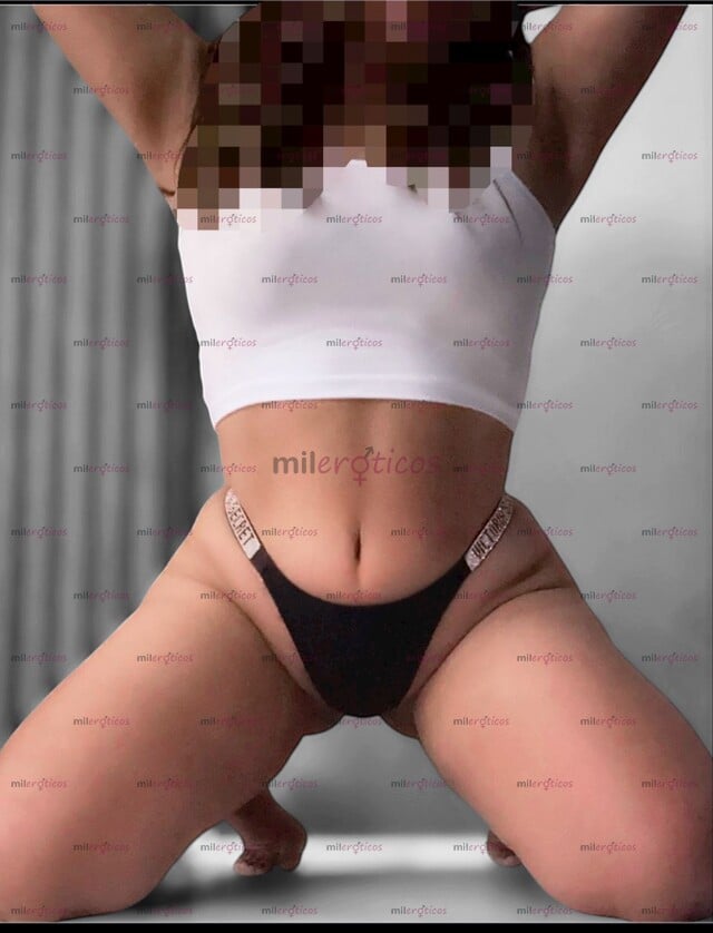 FOTOS DE SENSUAL MORENITA MUY BONITA Y ACCESIBLE PARA TI CARIÑO