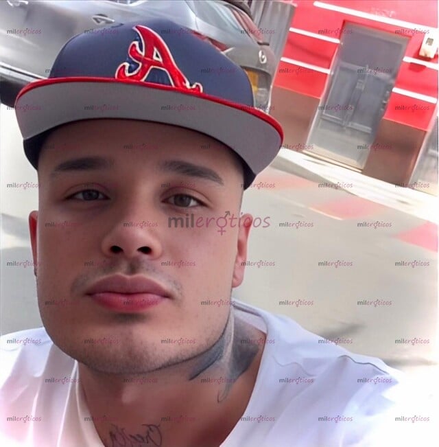 FOTOS DE COLOMBIANO RECIEN LLEGADO A TU PAIS MUY CALIENTE Y MORBOSO