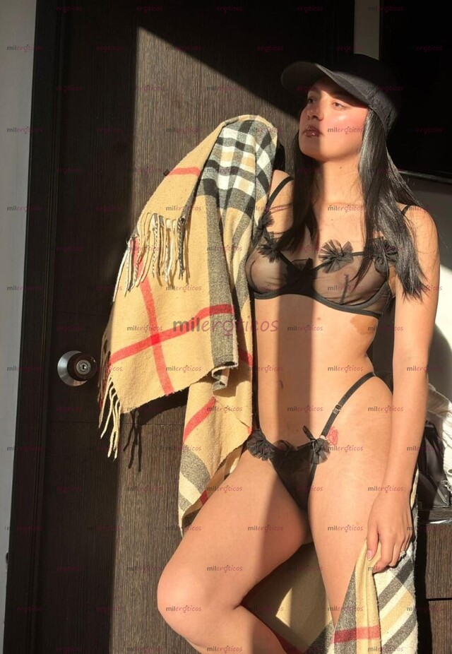 FOTOS DE HERMOSA JOVENCITA PAISA NUEVA EN LA CIUDAD