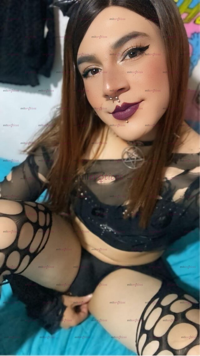 FOTOS DE HERMOSA Y COMPLACIENTE NIÑA DISPUESTA A TODO