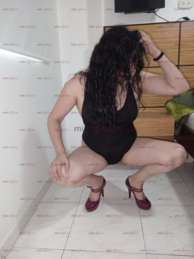 FOTOS DE SOY UNA HERMOSA VETERANA CON GANAS DE SACARTE LA LECHE