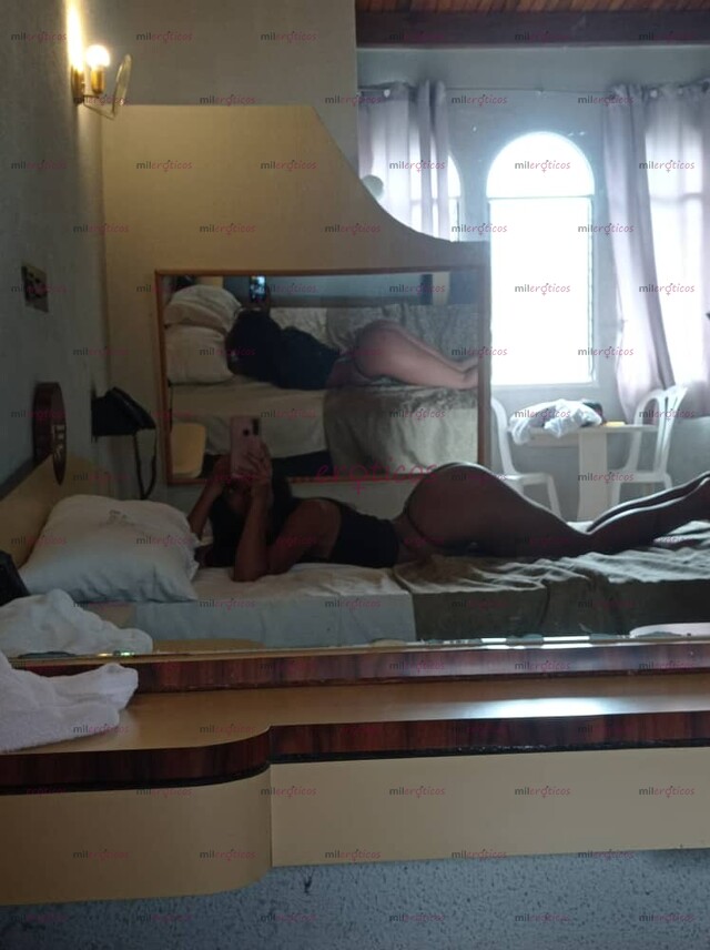 FOTOS DE UNA MORENA MUY LINDA FLACA CULONA TODO LO QIE BUSCAS MIS AMORES
