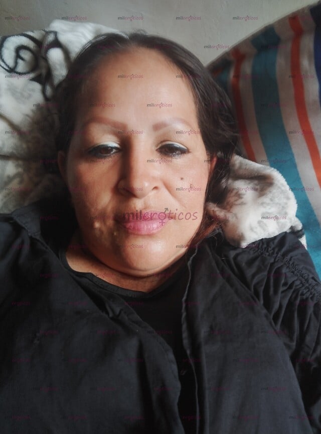 FOTOS DE HERMOSA VETERANA BLANQUITA GORDITA VOLUPTUOSA NINFÓMANA PIERNONA NALGONA