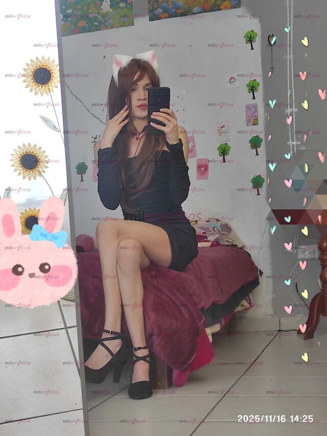 FOTOS DE DANNITA LA MAS PEQUE, LA QUE TRAE LOS CHACALES POR DETRAS, SIEMPRE
