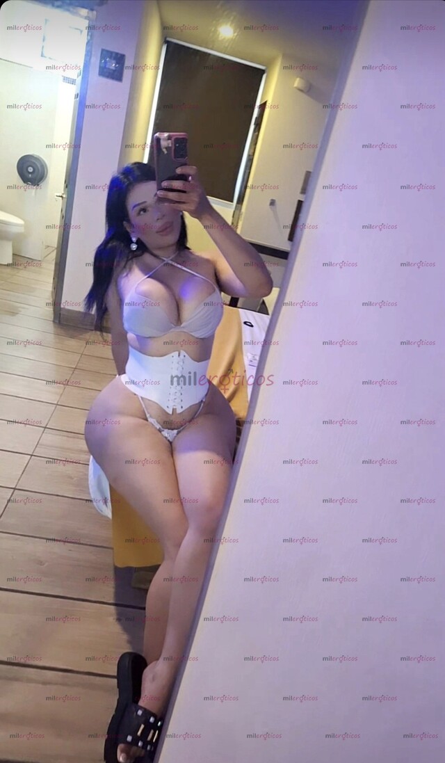FOTOS DE CULONA Y TETONA!!! BRIGITE EXUBERANTE Y LINDA!! DIME TU PLAN DE HOY!