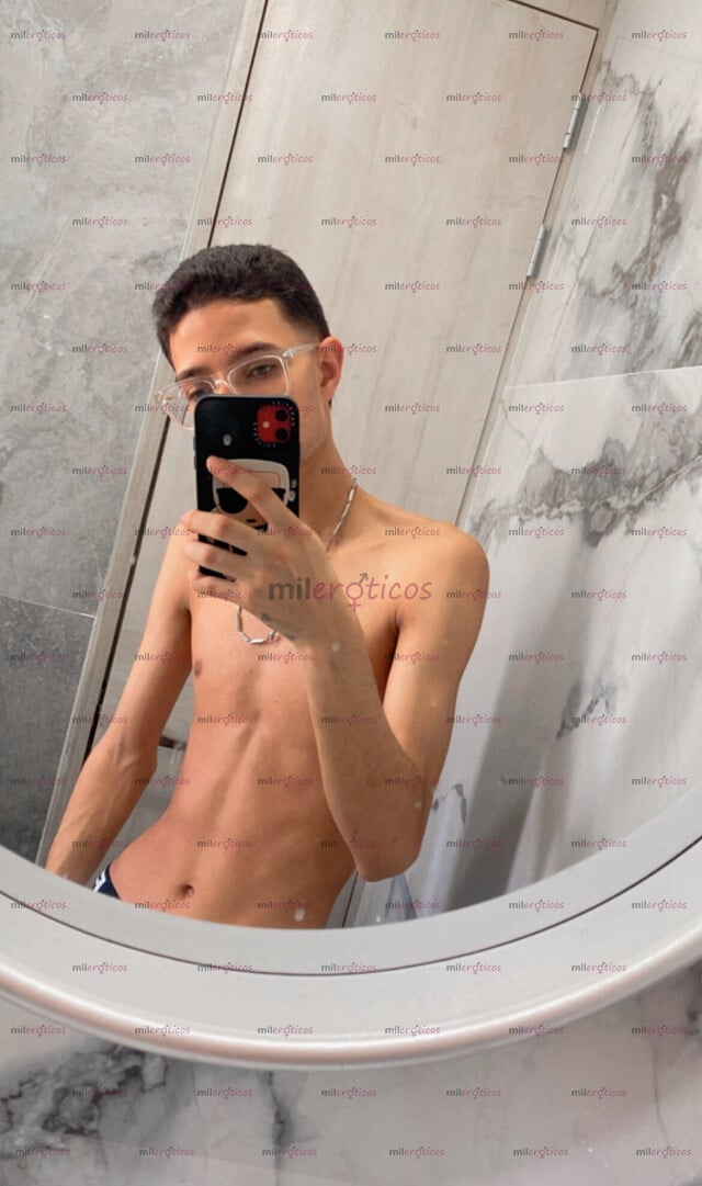 FOTOS DE FLACO PAISA MUY MORBOSO DISPUESTO A QUE SAQUES TODA MI LECHE